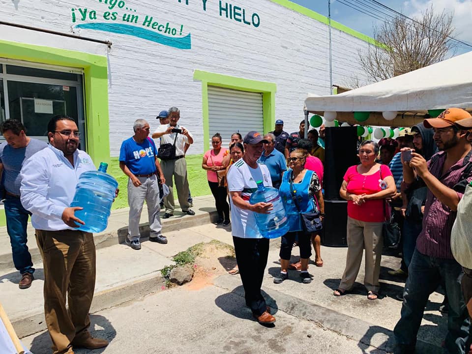 Inauguración de la purificadora municipal en Cárdenas