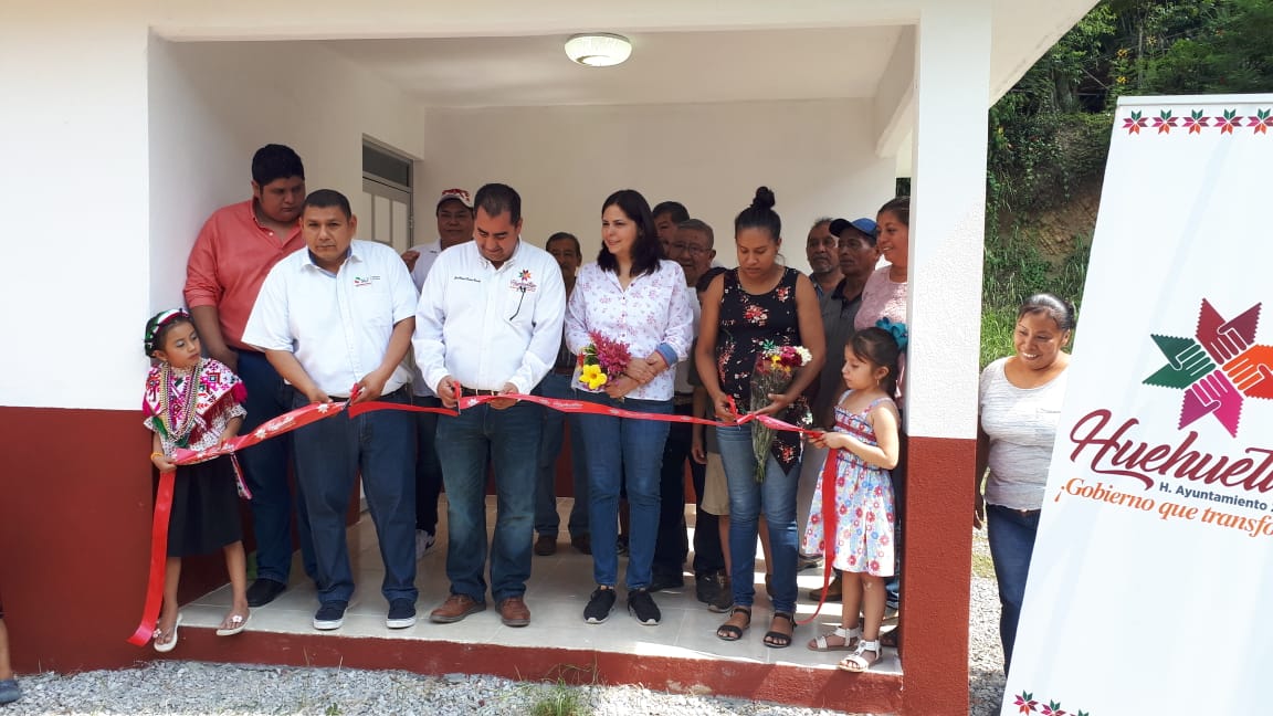 SS EQUIPA CASA DE SALUD DE LOCALIDAD EN HUEHUETLAN.