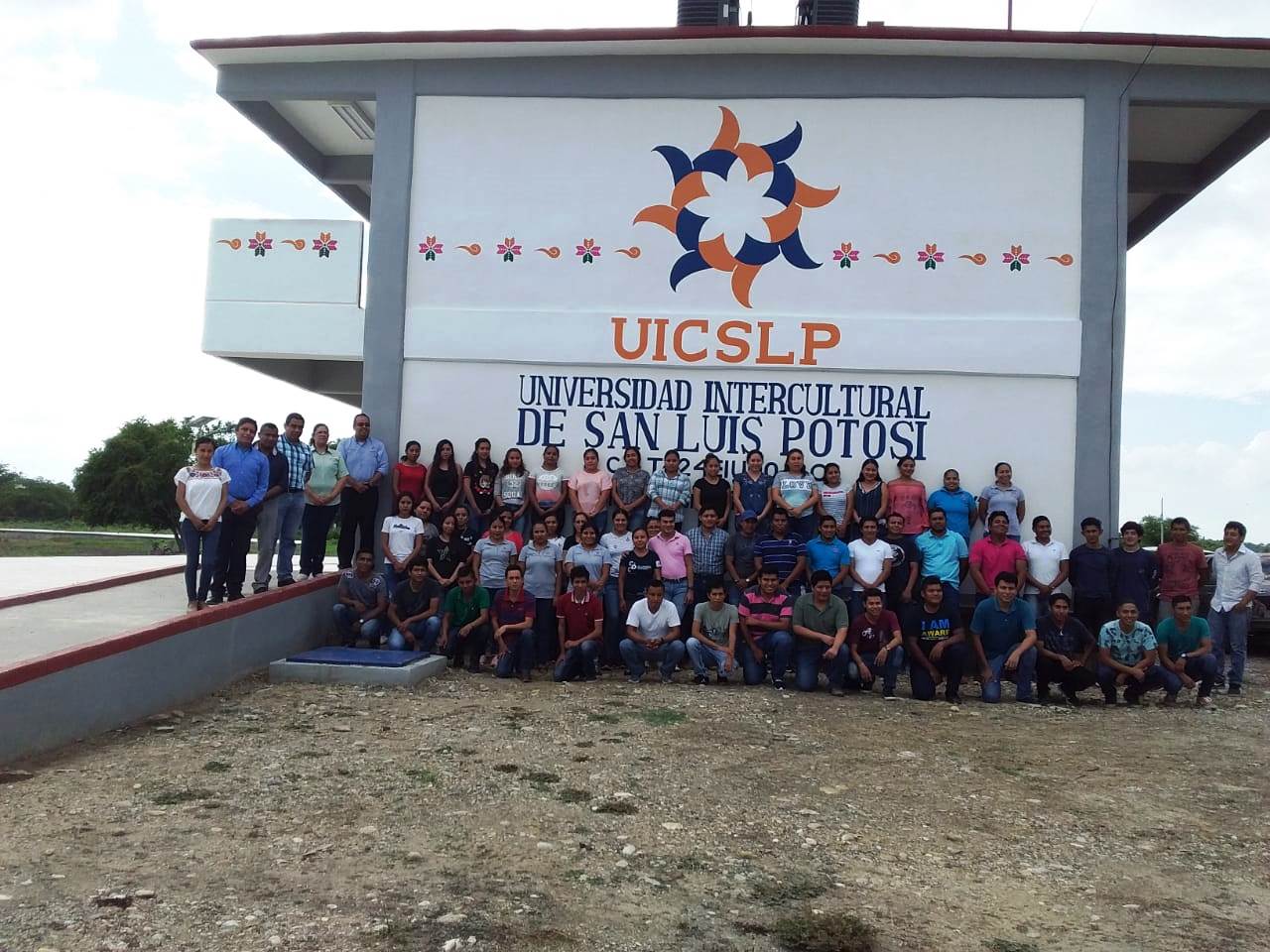 CELEBRARA SU OCTAVO ANIVERSARIO LA UNIVERSIDAD INTERCULTURAL DE SAN LUIS POTOSI CAMPUS TANQUIÁN.