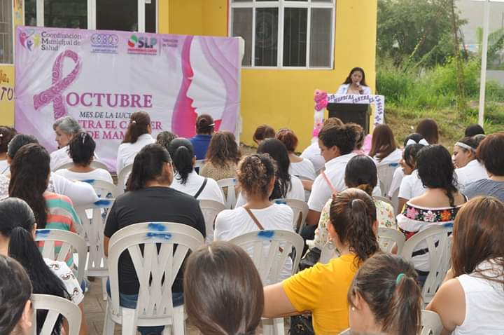 Ayuntamiento lleva acabo conferencia sobre detección de cáncer de mama