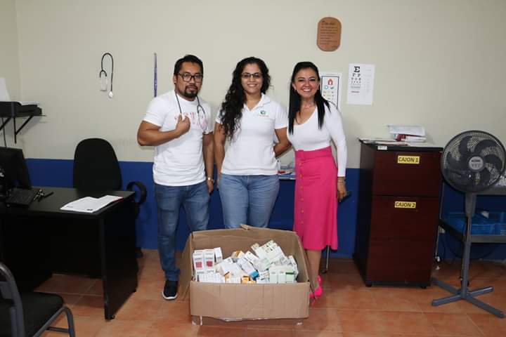 SMDIF Municipal recibe medicamento de la empresa Citrufrut SMDIF Municipal recibe medicamento de la empresa Citrufrut