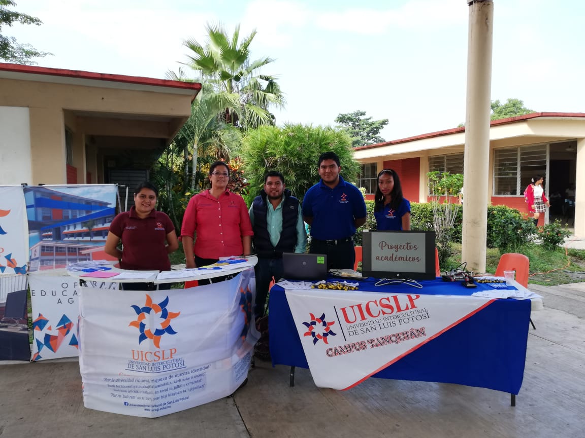 Participa UICSLP campus Tanquian  en la tercera feria profesiografica del COBACH 16 de San Vicente