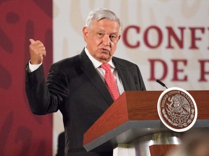 López Obrador prohíbe a ‘superdelegados’ promoción personal
