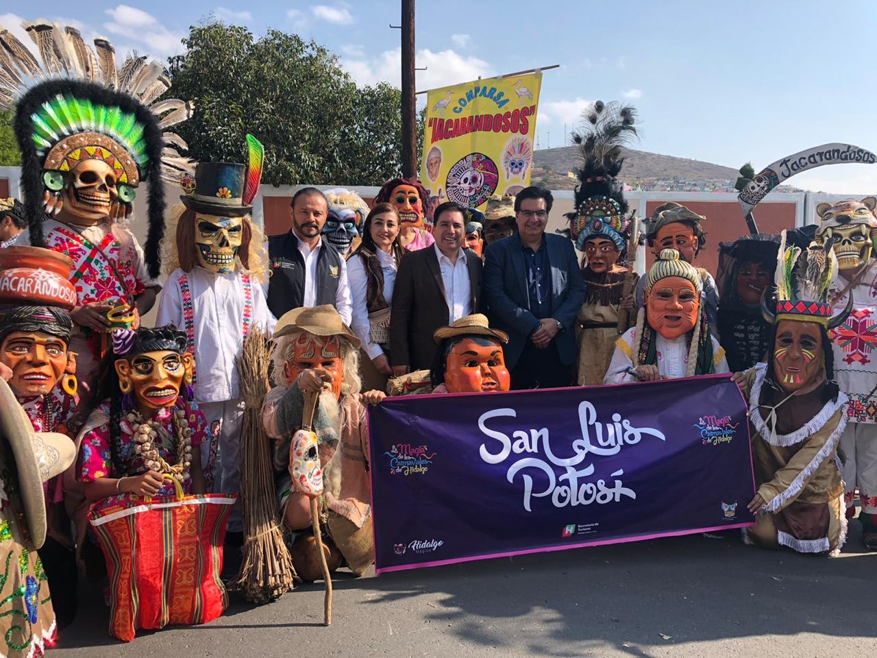 Comparsa de Axtla representa a SLP en Carnaval de Hidalgo