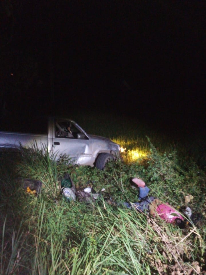 Joven muere en volcadura en el tramo Tanquián-San Vicente