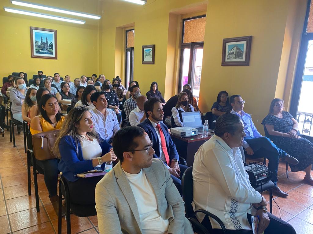 CAPACITACIÓN A PERSONAL DEL CEEAV, REFUERZA PROFESIONALIZACIÓN DE SERVIDORES PÚBLICOS: OM CAPACITACIÓN A PERSONAL DEL CEEAV, REFUERZA PROFESIONALIZACIÓN DE SERVIDORES PÚBLICOS: OM
