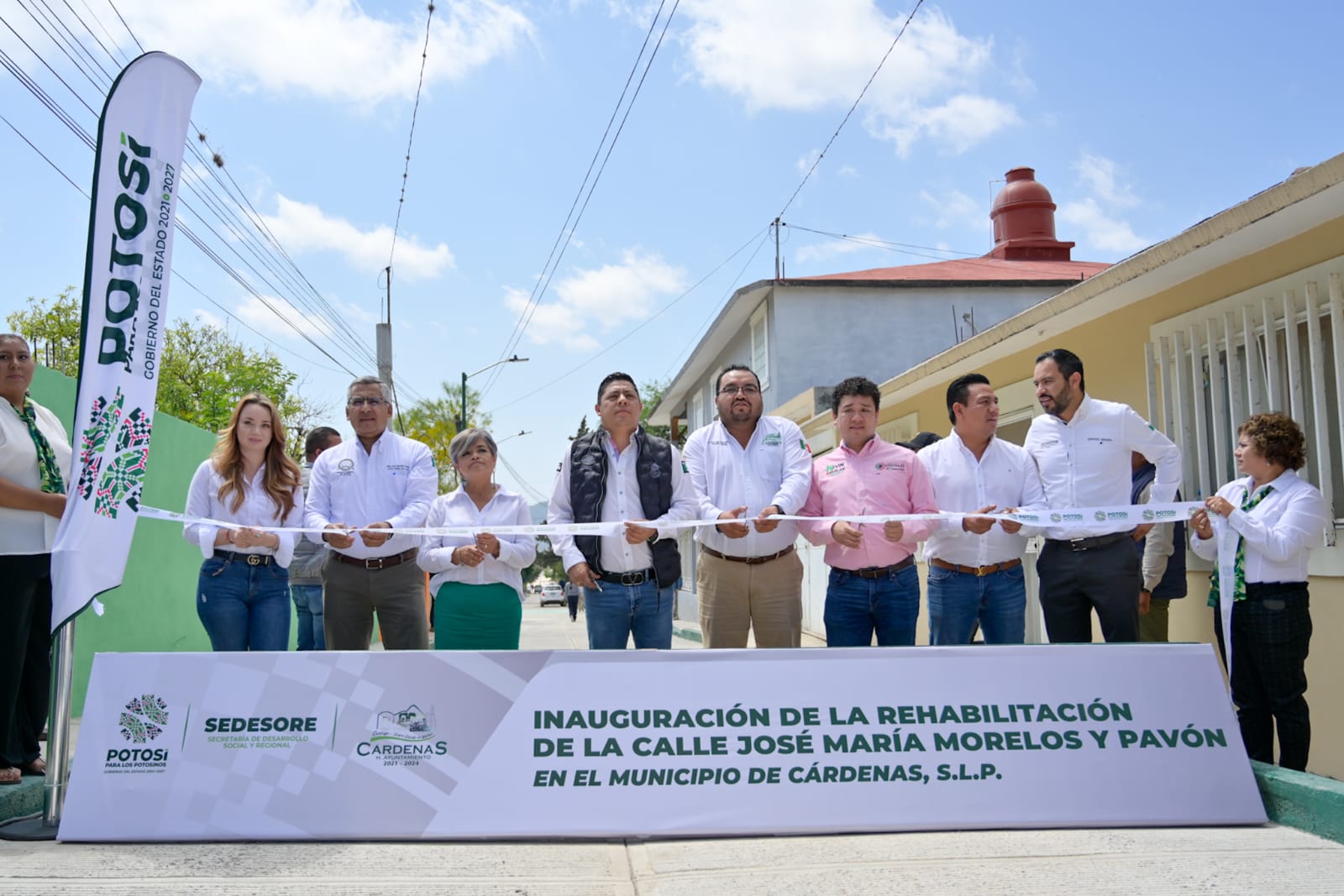 INAUGURA RICARDO GALLARDO CALLE JOSÉ MARÍA MORELOS Y PAVÓN, EN CÁRDENAS INAUGURA RICARDO GALLARDO CALLE JOSÉ MARÍA MORELOS Y PAVÓN, EN CÁRDENAS