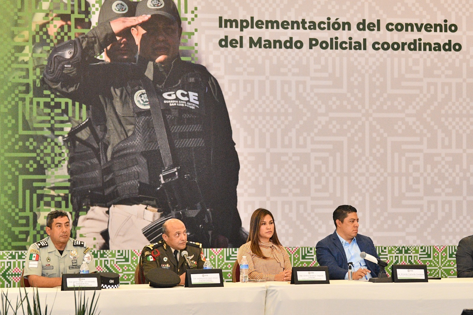 IMPLEMENTA RICARDO GALLARDO CARDONA CONVENIO DEL MANDO POLICIAL CON LOS 58 AYUNTAMIENTOS