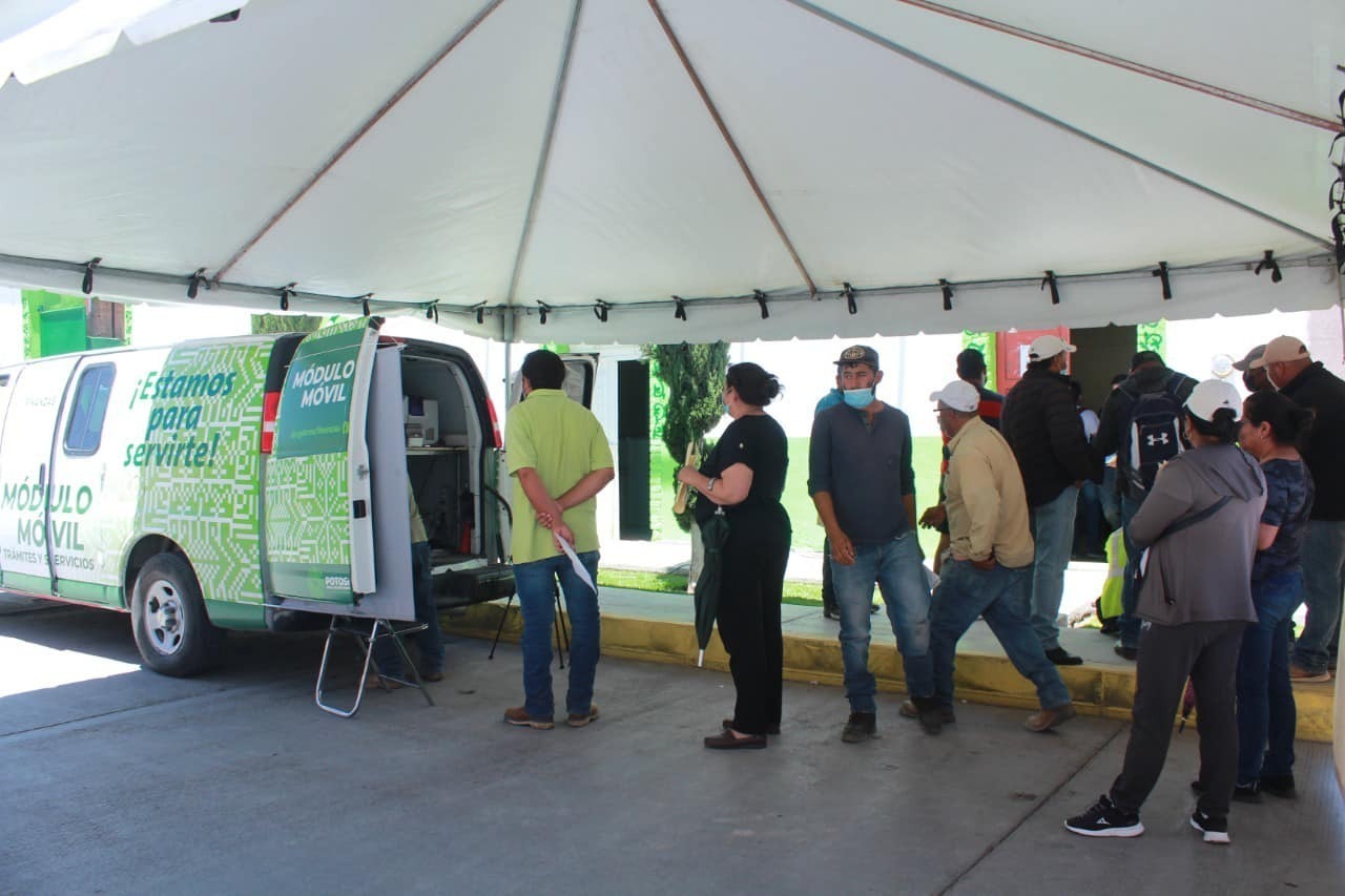 MÓDULO MÓVIL DE LICENCIAS GRATUITAS LLEGA A VILLA DE ARRIAGA MÓDULO MÓVIL DE LICENCIAS GRATUITAS LLEGA A VILLA DE ARRIAGA