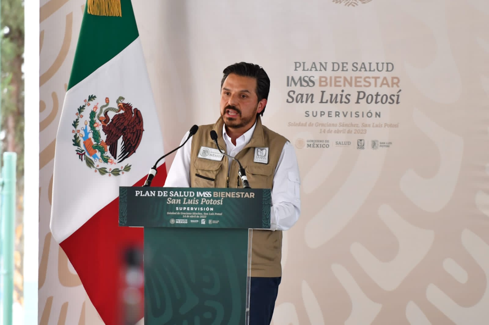RECONOCE ZOÉ ROBLEDO RESPALDO DE RICARDO GALLARDO PARA FEDERALIZACIÓN DEL SISTEMA DE SALUD