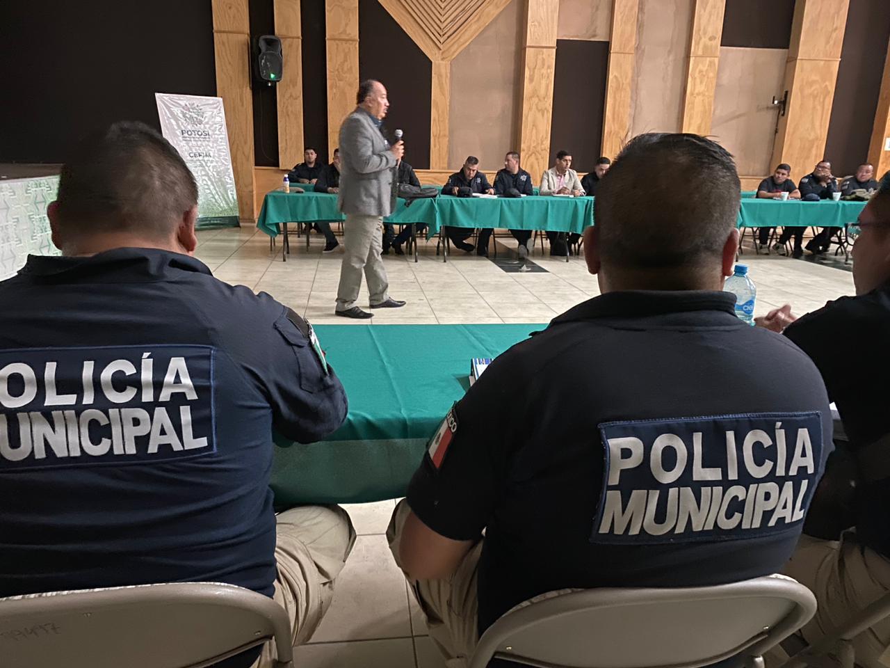 FGE Y CEFIM CONCLUYEN EXITOSO TALLER PARA POLICÍAS MUNICIPALES