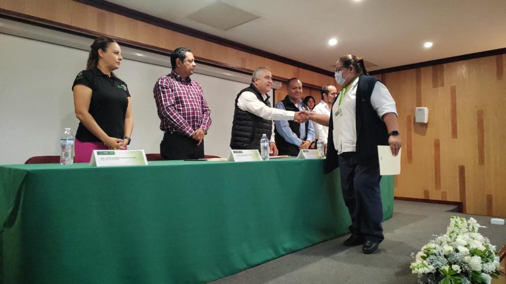 ACREDITAN A 60 UNIDADES MÉDICAS DE LOS SERVICIOS DE SALUD EN SLP