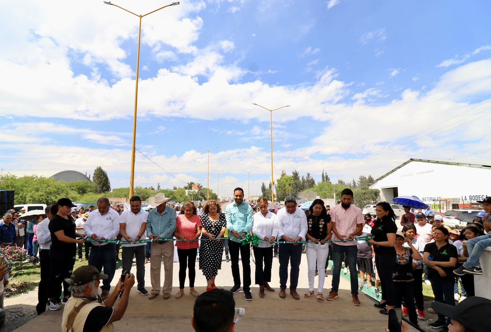 GOBIERNO DEL CAMBIO IMPULSA OBRAS SIN DISTINCIÓN EN LAS CUATRO REGIONES DEL ESTADO: IGNACIO SEGURA