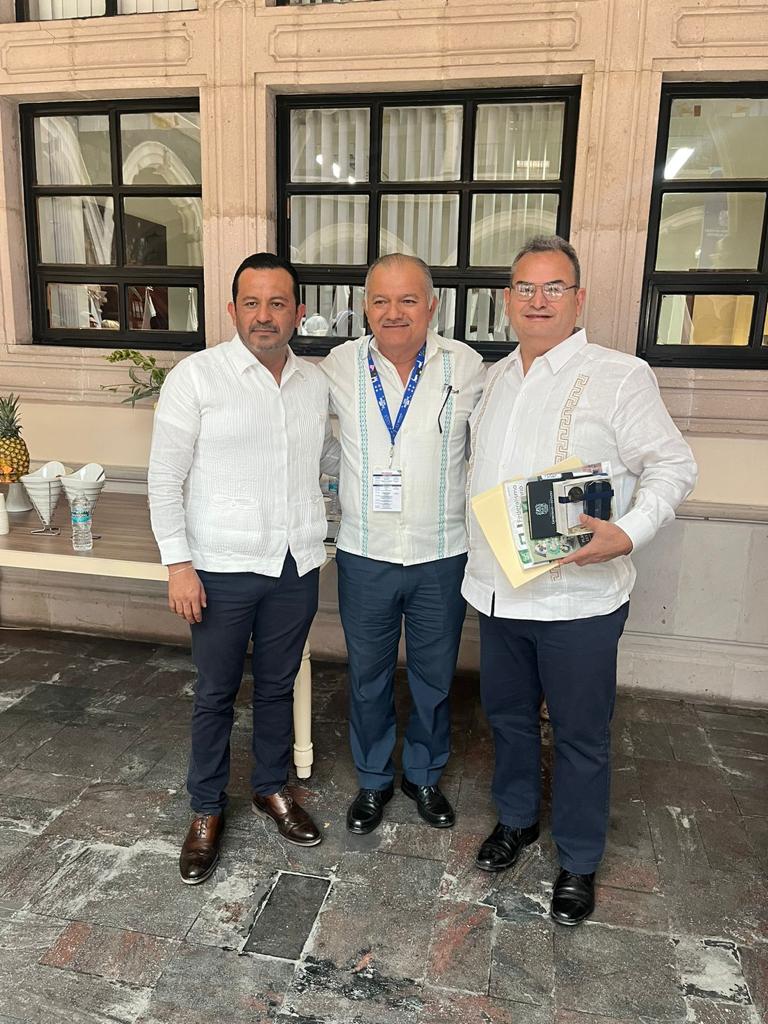 PARTICIPA SLP EN REUNIÓN DE FUNCIONARIOS HACENDARIOS DEL PAÍS PARTICIPA SLP EN REUNIÓN DE FUNCIONARIOS HACENDARIOS DEL PAÍS