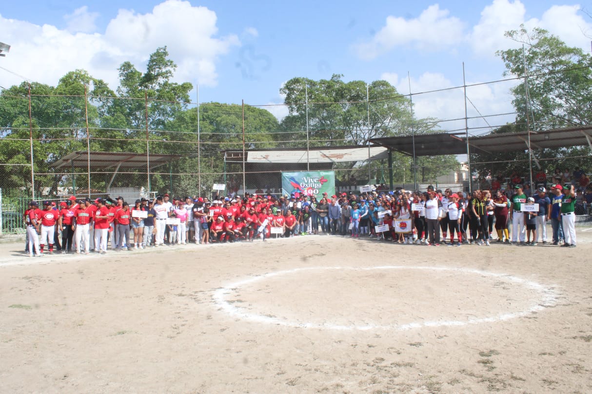 ARRANCA TORNEO DE SÓFTBOL POR 490 ANIVERSARIO DE CIUDAD VALLES ARRANCA TORNEO DE SÓFTBOL POR 490 ANIVERSARIO DE CIUDAD VALLES