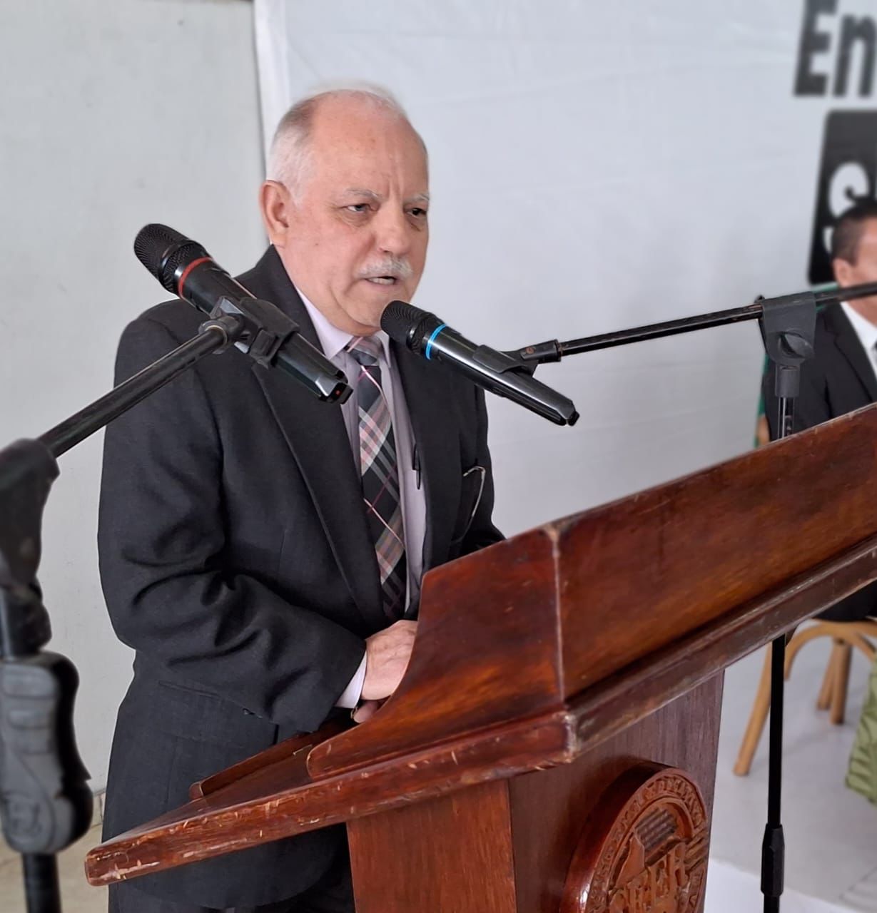 EL TRABAJO NO SE DETIENE EN EL GOBIERNO ESTATAL: OFICIALÍA MAYOR EL TRABAJO NO SE DETIENE EN EL GOBIERNO ESTATAL: OFICIALÍA MAYOR