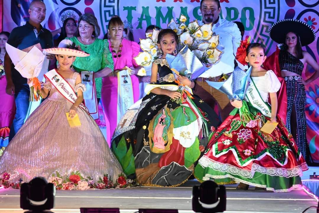 Nazli Morales Reina de la Independencia Infantil 2023