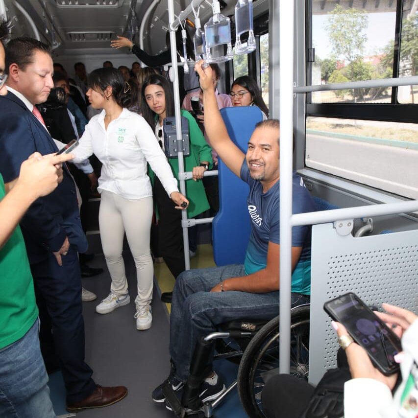 METRORED RESTITUYE DERECHO A LA MOVILIDAD DE PERSONAS CON DISCAPACIDAD METRORED RESTITUYE DERECHO A LA MOVILIDAD DE PERSONAS CON DISCAPACIDAD