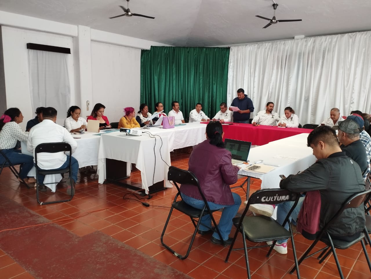 Consejos agradecen y reconocen el buen trabajo del Presidente Luis Alberto Abundis Consejos agradecen y reconocen el buen trabajo del Presidente Luis Alberto Abundis