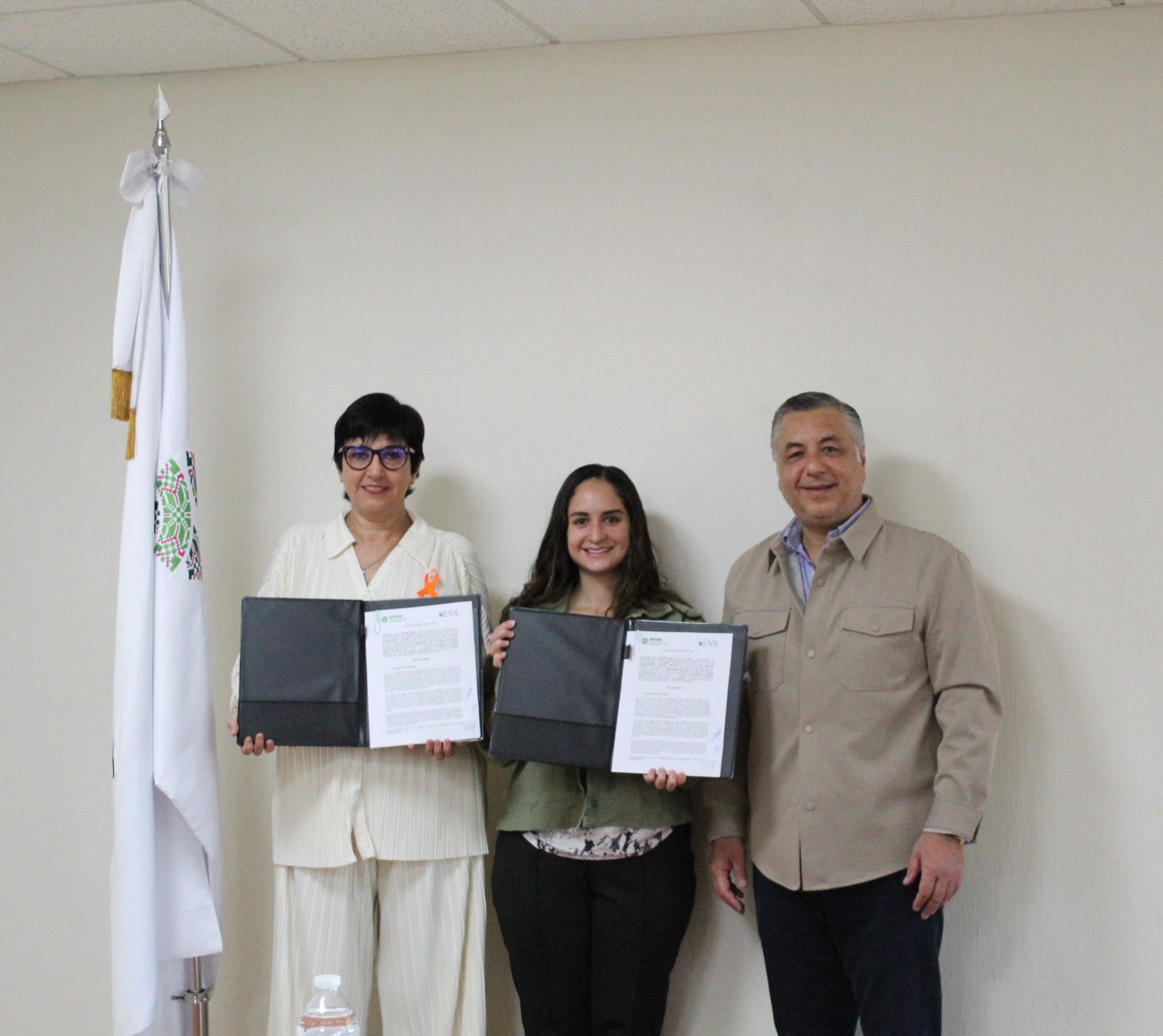 GOBIERNO ACERCA PROGRAMAS DE FINANCIAMIENTO A ESTUDIANTES GOBIERNO ACERCA PROGRAMAS DE FINANCIAMIENTO A ESTUDIANTES