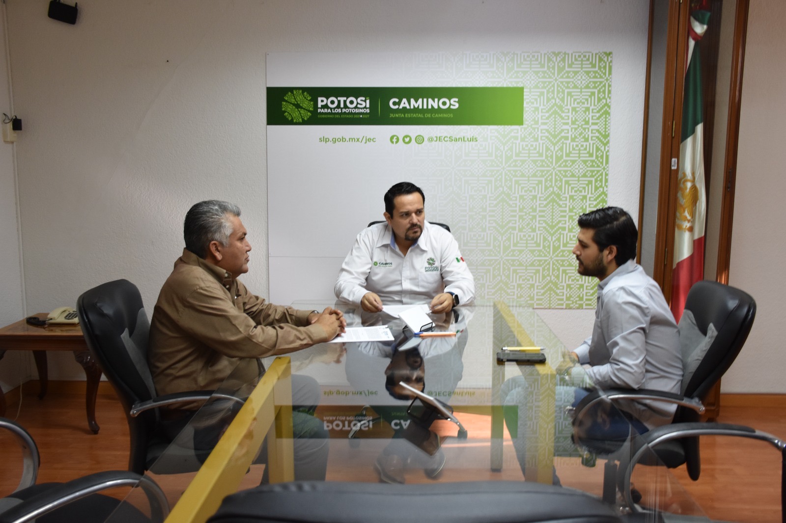 GOBIERNO REHABILITARÁ CAMINOS DE TAMUÍN GOBIERNO REHABILITARÁ CAMINOS DE TAMUÍN