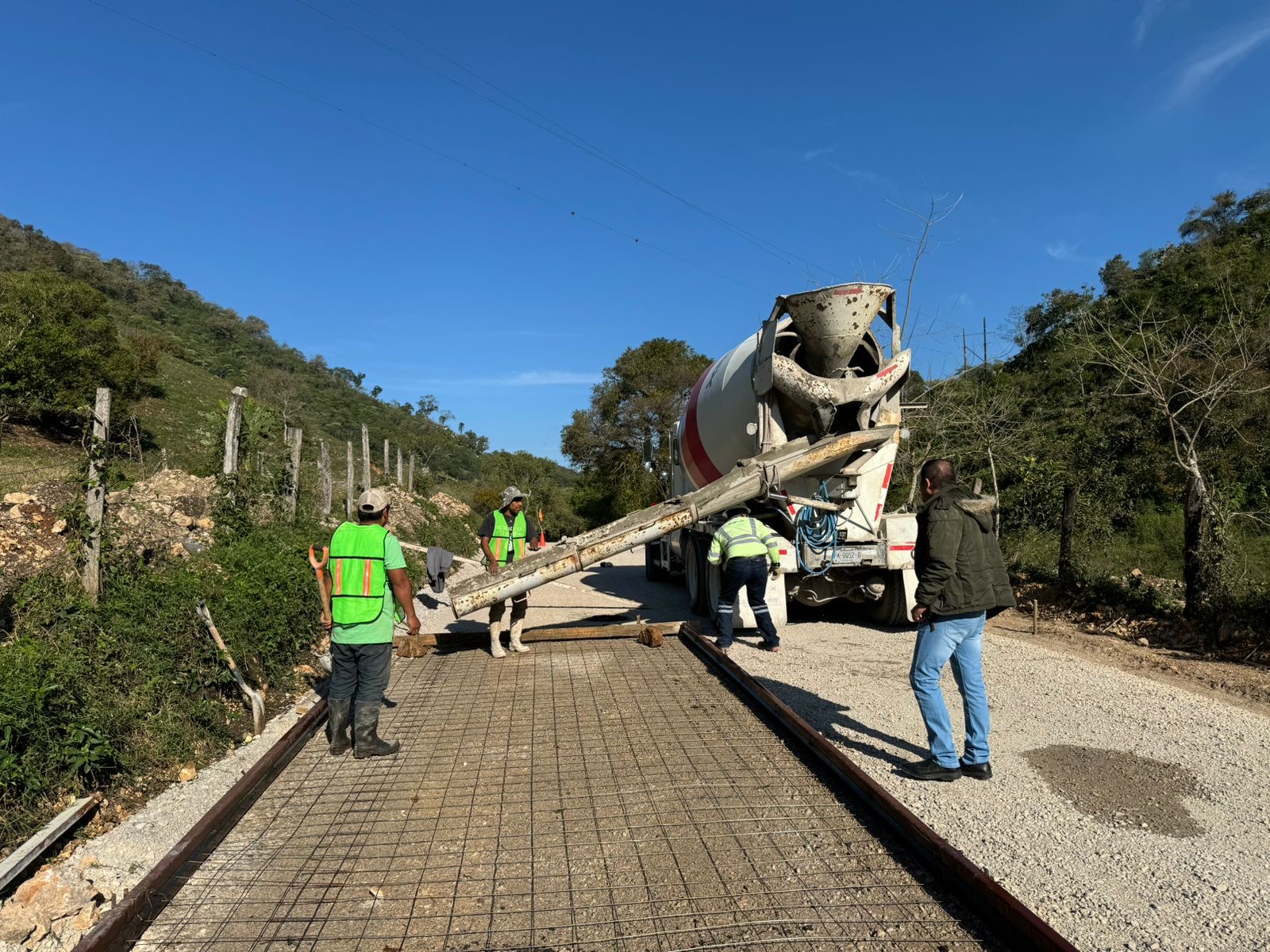 EN 30 DÍAS PODRÍA ESTAR CONCLUIDA LA REHABILITACIÓN DEL CAMINO A SANTA MARÍA TAMPALATIN EN 30 DÍAS PODRÍA ESTAR CONCLUIDA LA REHABILITACIÓN DEL CAMINO A SANTA MARÍA TAMPALATIN