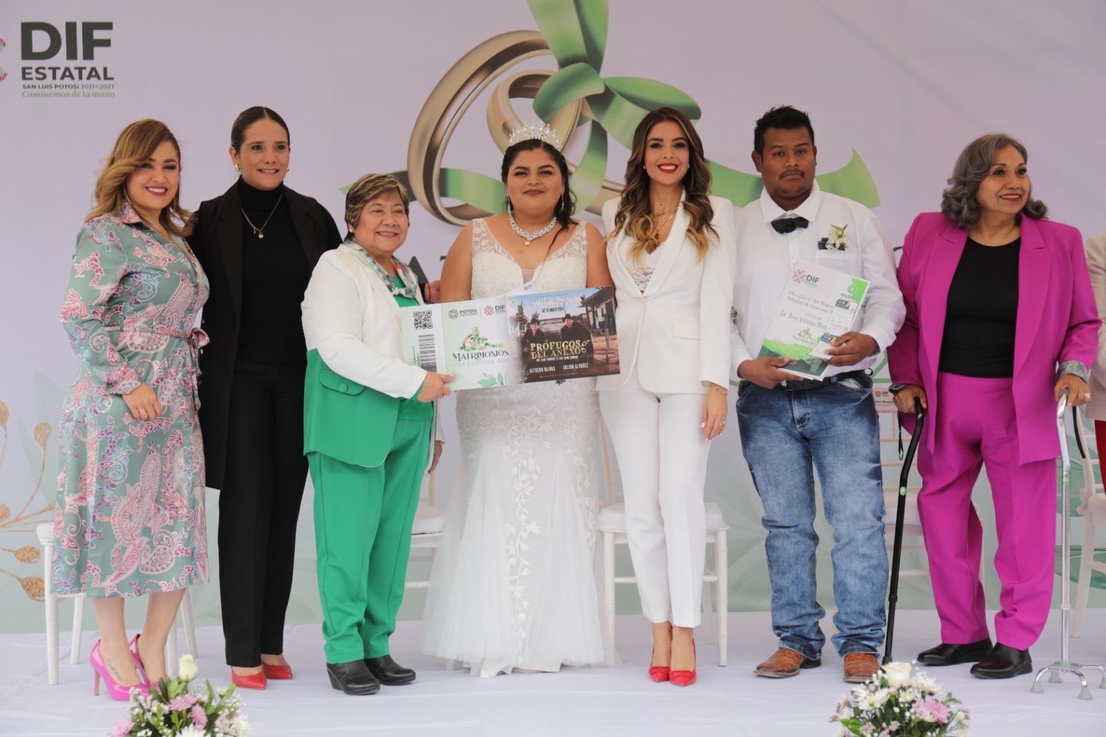 RUTH GONZÁLEZ SILVA ATESTIGUA MATRIMONIO CIVIL DE MÁS DE MIL PAREJAS RUTH GONZÁLEZ SILVA ATESTIGUA MATRIMONIO CIVIL DE MÁS DE MIL PAREJAS
