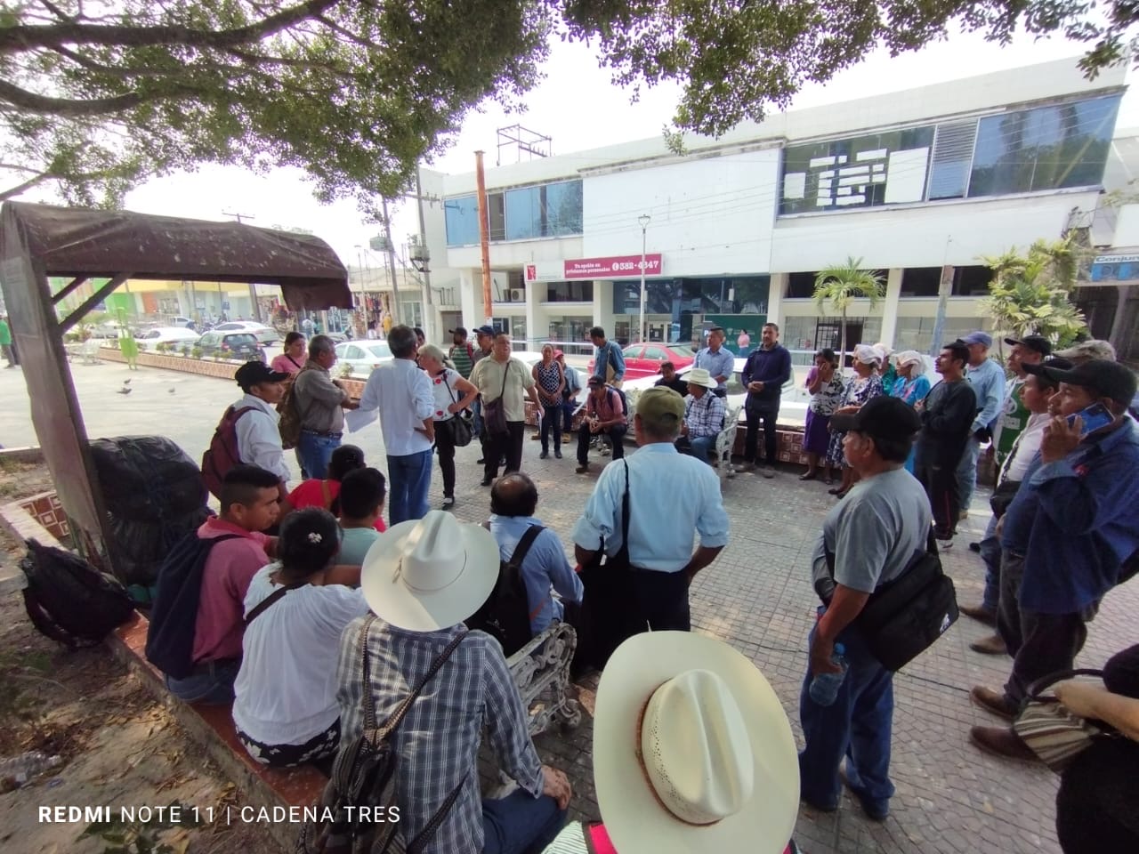 Comunidades indígenas de Xilitla, Coxcatlan, Tampacan y Axtla son ignorados por los Alcaldes