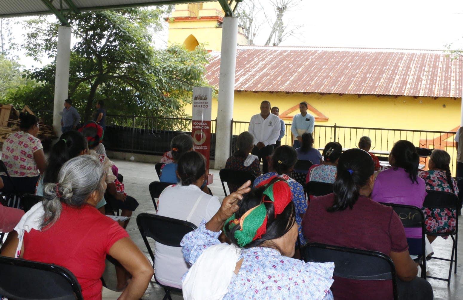 Alcalde trabajará de la mano con adultos mayores para incorporarlos al programa de Bienestar