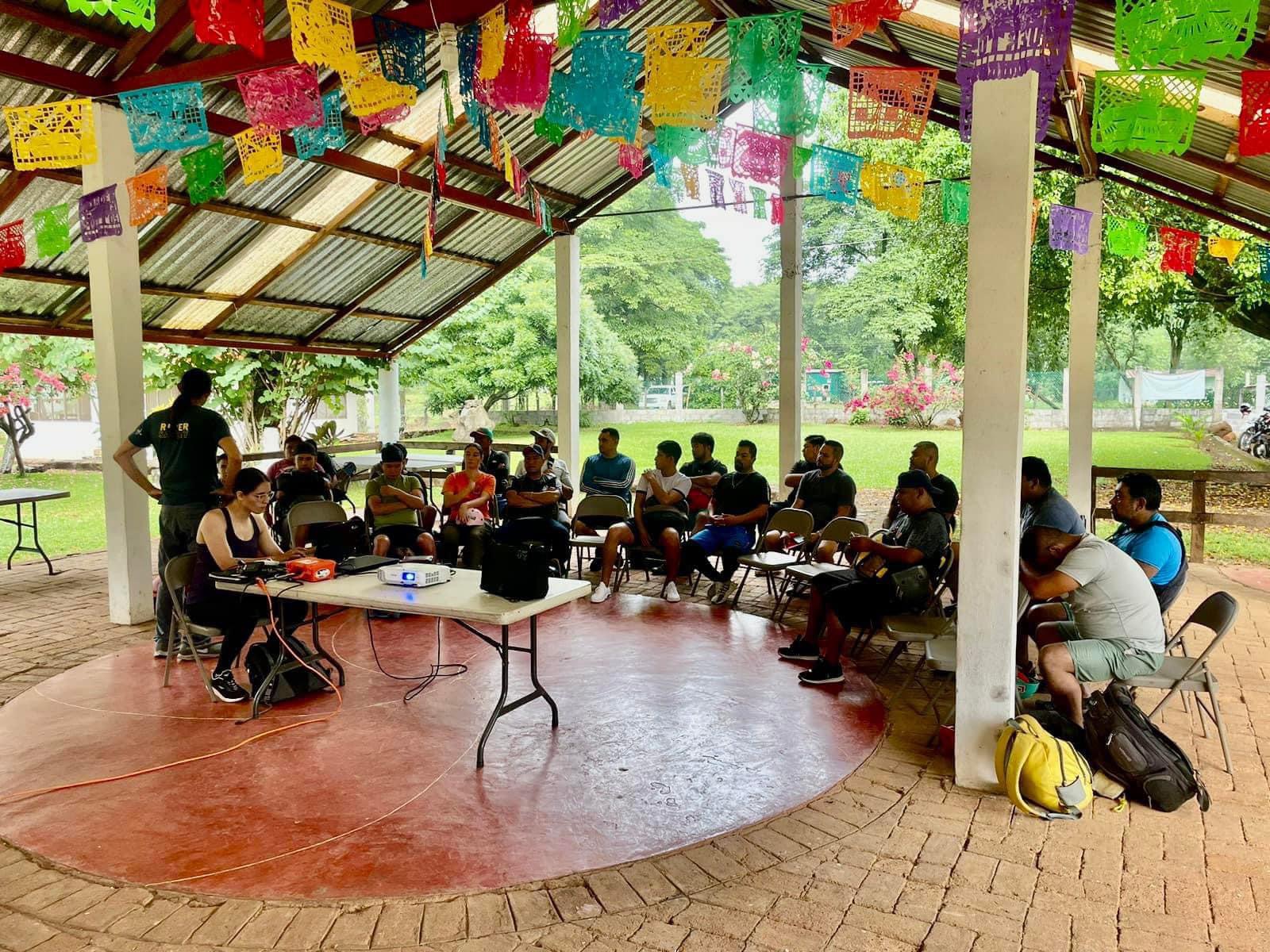 Capacitan en rescate acuático a prestadores de servicios turísticos: Turismo