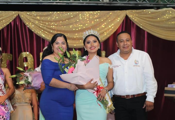 Aurora Lizbeth Hernández es coronada como Reina de las fiestas de San Diego de Alcalá