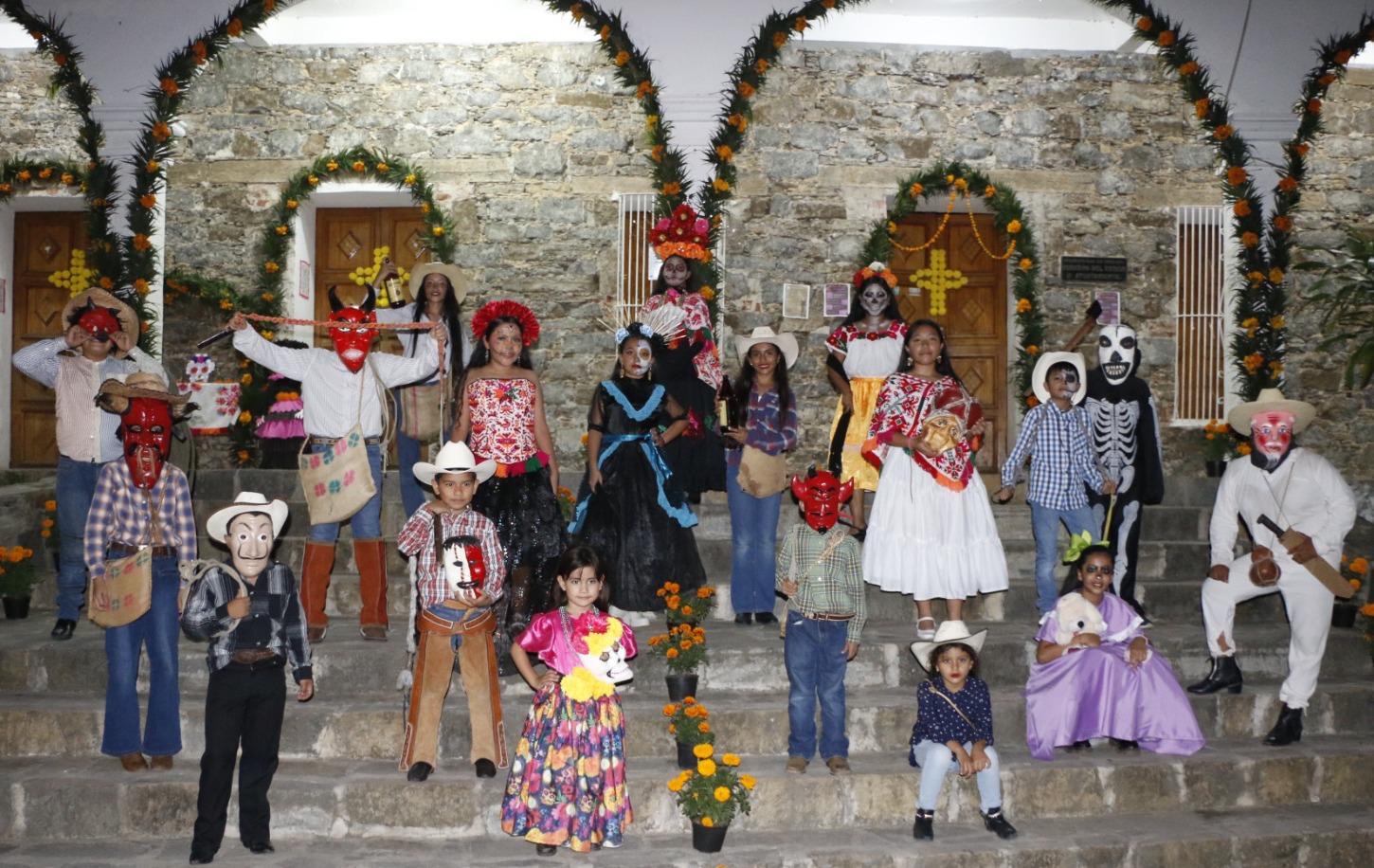 Comenzaron las celebraciones de Xantolo en Huehuetlán