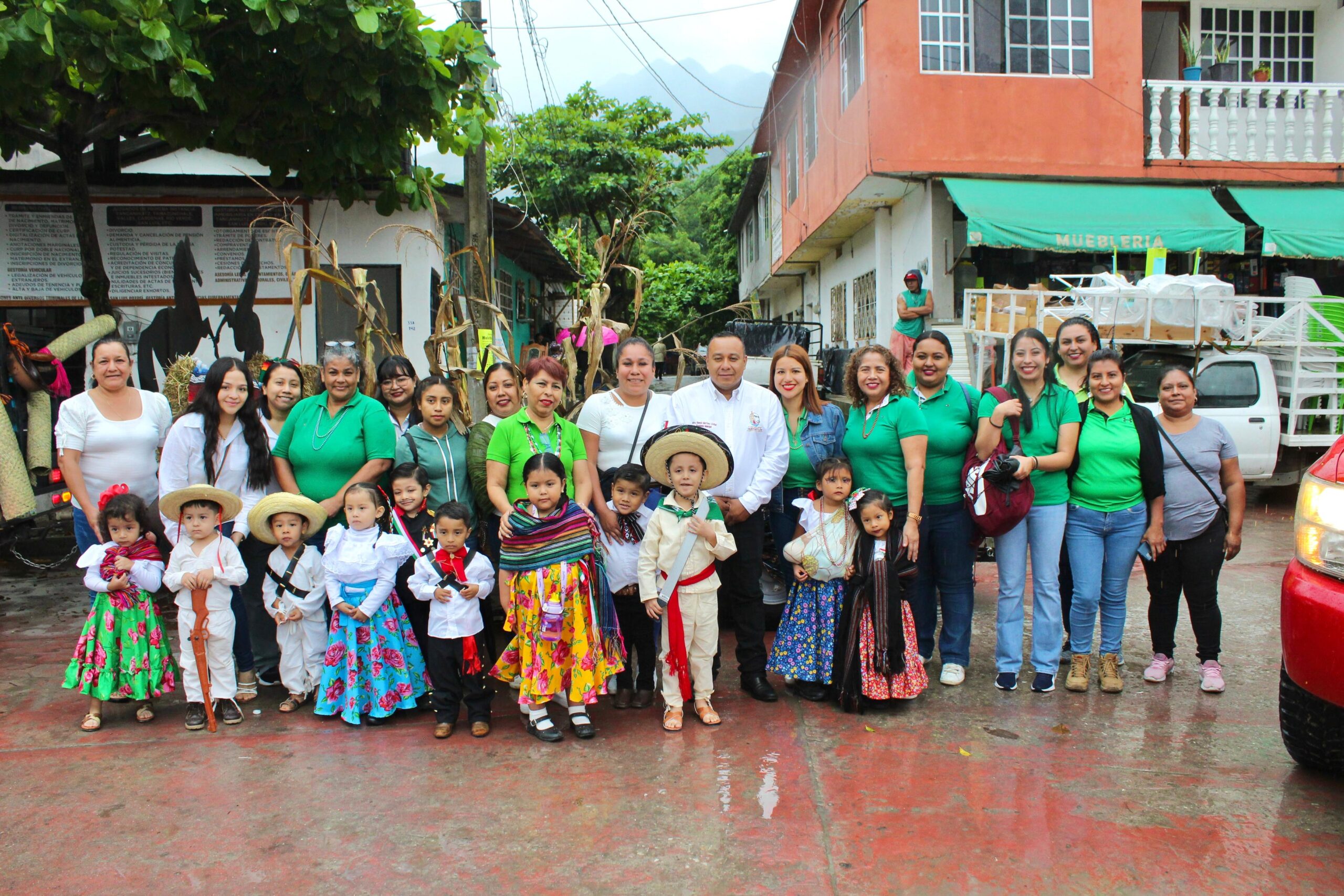 Delegación de Huichihuayán conmemora el 20 de Noviembre