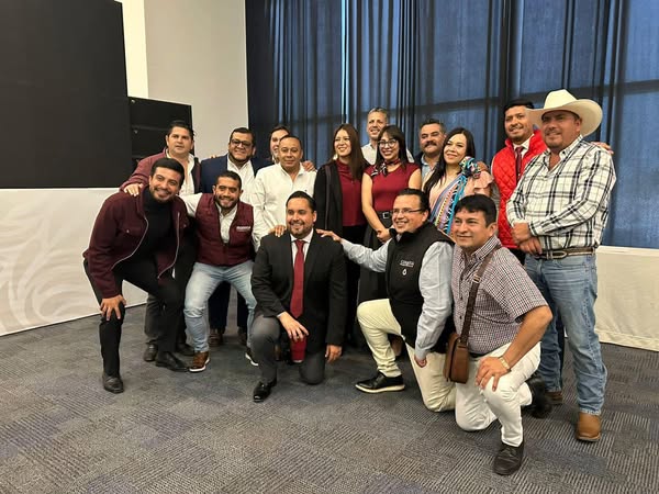 PRESIDENTE DE HUEHUETLÁN PRESENTE EN LA FIRMA DEL CONVENIO DEL “PROGRAMA DE VIVIENDA PARA EL BIENESTAR”