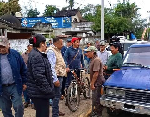 Autoridades Municipales y Comunidad de Chununtzén 1 Trabajan en Conjunto por el Bienestar de la Localidad