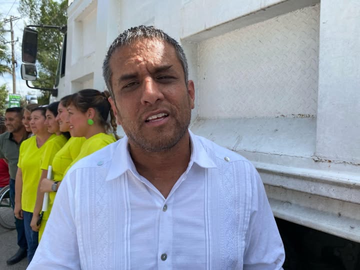 Ayuntamiento se compromete al arreglo de calles mientras el estado rehabilita carreteras: Mauricio Andrade