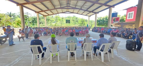 228 FAMILIAS BENEFICIADAS HOY EN PAXALJA POR EL GOBIERNO DE AQUISMÓN 228 FAMILIAS BENEFICIADAS HOY EN PAXALJA POR EL GOBIERNO DE AQUISMÓN