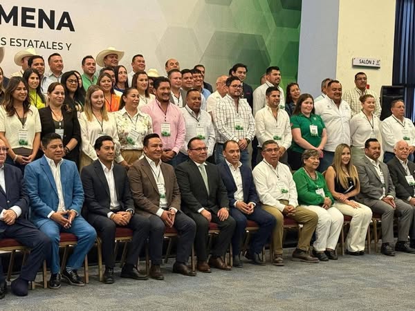 ALCALDE DE AQUISMÓN CONTINÚA CON MAS GESTIONES PARA EL PUEBLO MÁGICO ALCALDE DE AQUISMÓN CONTINÚA CON MAS GESTIONES PARA EL PUEBLO MÁGICO