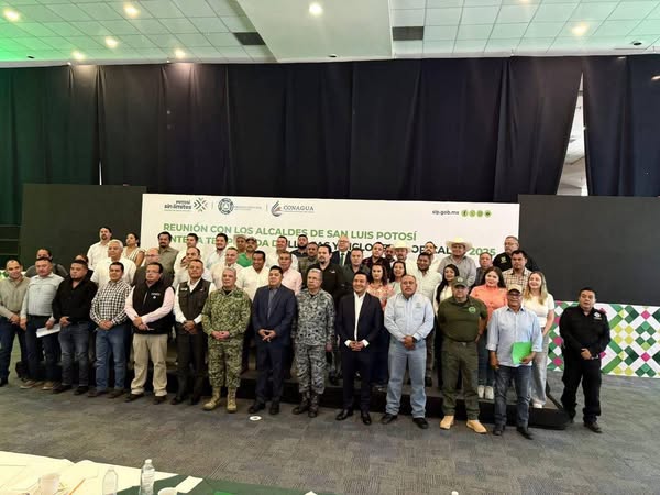Alcalde Mauricio Andrade Merchan asiste a reunión estatal sobre temporada de lluvias y ciclones Alcalde Mauricio Andrade Merchan asiste a reunión estatal sobre temporada de lluvias y ciclones