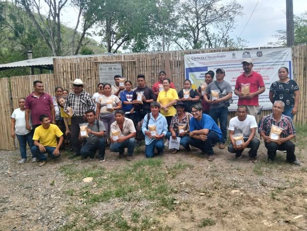 AYUNTAMIENTO REALIZÓ CAPACITACIÓN PARA PRODUCTORES DE PILONCILLO AYUNTAMIENTO REALIZÓ CAPACITACIÓN PARA PRODUCTORES DE PILONCILLO