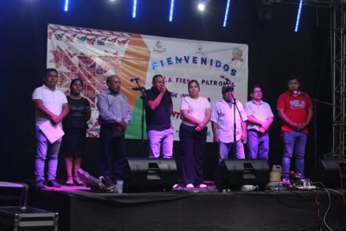 Presidente Municipal Inaugura las Fiestas Patronales en Tanleab 1