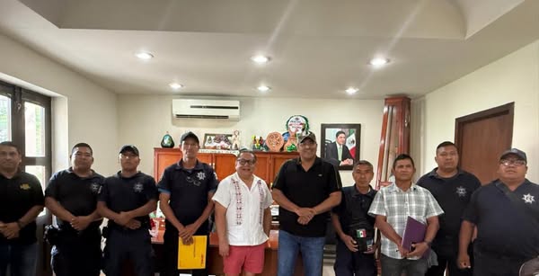 CONCLUYE CAPACITACIÓN EN MATERIA DE DERECHOS HUMANOS A ELEMENTOS DE LA POLICÍA MUNICIPAL CONCLUYE CAPACITACIÓN EN MATERIA DE DERECHOS HUMANOS A ELEMENTOS DE LA POLICÍA MUNICIPAL