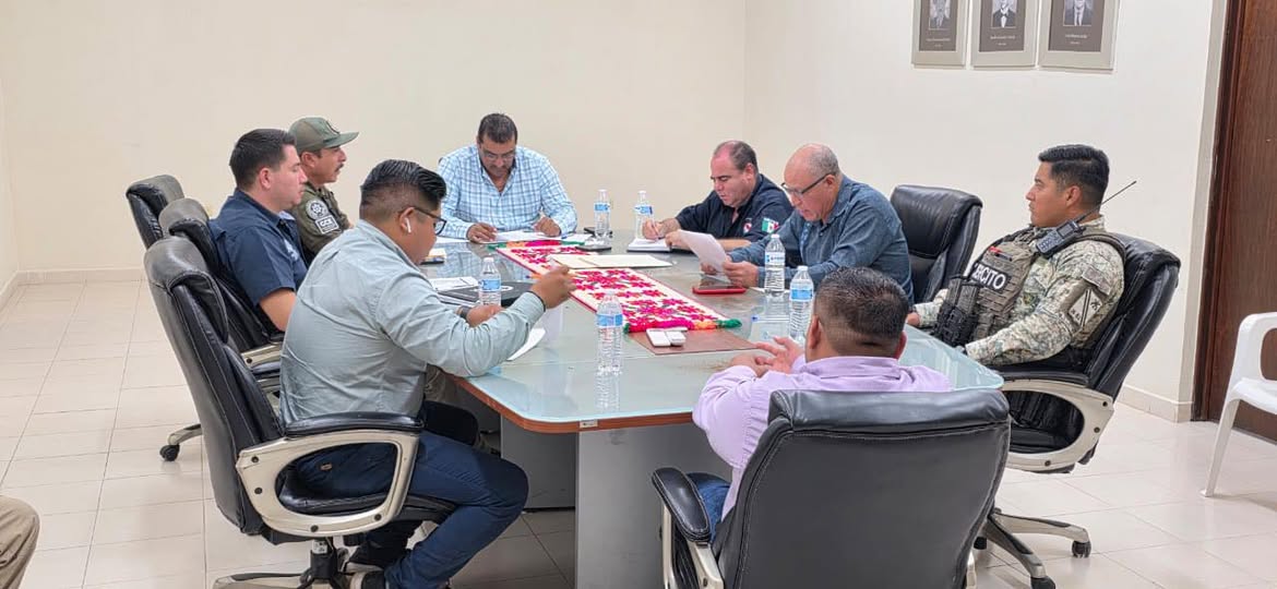 EN REUNIÓN DE SEGURIDAD, GOBIERNO MUNICIPAL Y CORPORACIONES PREPARAN OPERATIVOS PARA PRÓXIMOS EVENTOS EN AQUISMÓN EN REUNIÓN DE SEGURIDAD, GOBIERNO MUNICIPAL Y CORPORACIONES PREPARAN OPERATIVOS PARA PRÓXIMOS EVENTOS EN AQUISMÓN