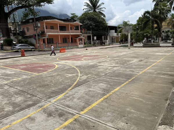 Ayuntamiento Construirán hemiciclo y rehabilitarán cancha y kiosco Ayuntamiento Construirán hemiciclo y rehabilitarán cancha y kiosco