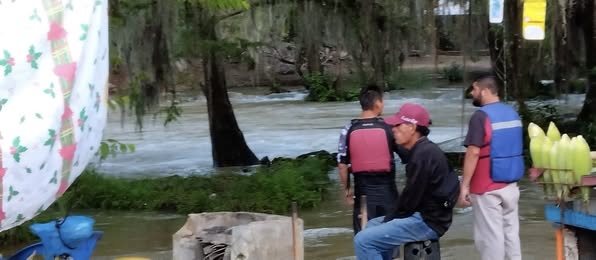 Protección Civil prohíbe actividades acuáticas en parajes por incremento de niveles de los ríos Protección Civil prohíbe actividades acuáticas en parajes por incremento de niveles de los ríos