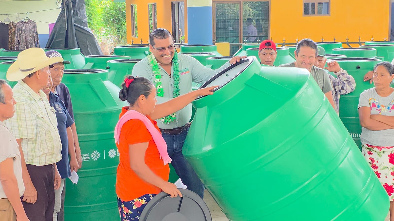 GOBIERNO DE AQUISMÓN FORTALECE ACCIONES EN BENEFICIO DE TAMPEMOCHE GOBIERNO DE AQUISMÓN FORTALECE ACCIONES EN BENEFICIO DE TAMPEMOCHE