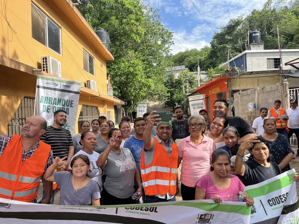 Rehabilitaran sistema de drenaje en el barrio El Sótano de la cabecera municipal