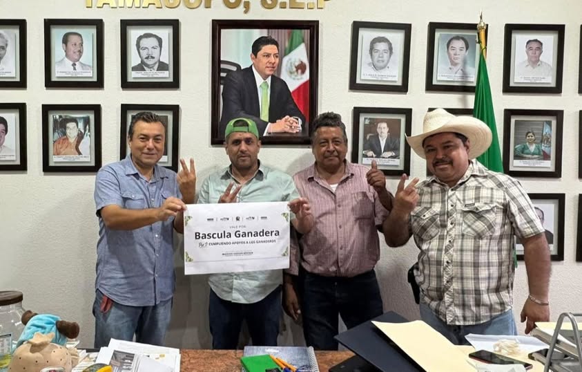 Mauricio Andrade apoya con recurso propio al sector ganadero para la compra de una bascula Mauricio Andrade apoya con recurso propio al sector ganadero para la compra de una bascula