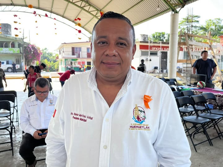 DIF Y AYUNTAMIENTO REFORZAN APOYO A MUJERES DEL MUNICIPIO ANTE SITUACIONES DE VIOLENCIA DIF Y AYUNTAMIENTO REFORZAN APOYO A MUJERES DEL MUNICIPIO ANTE SITUACIONES DE VIOLENCIA